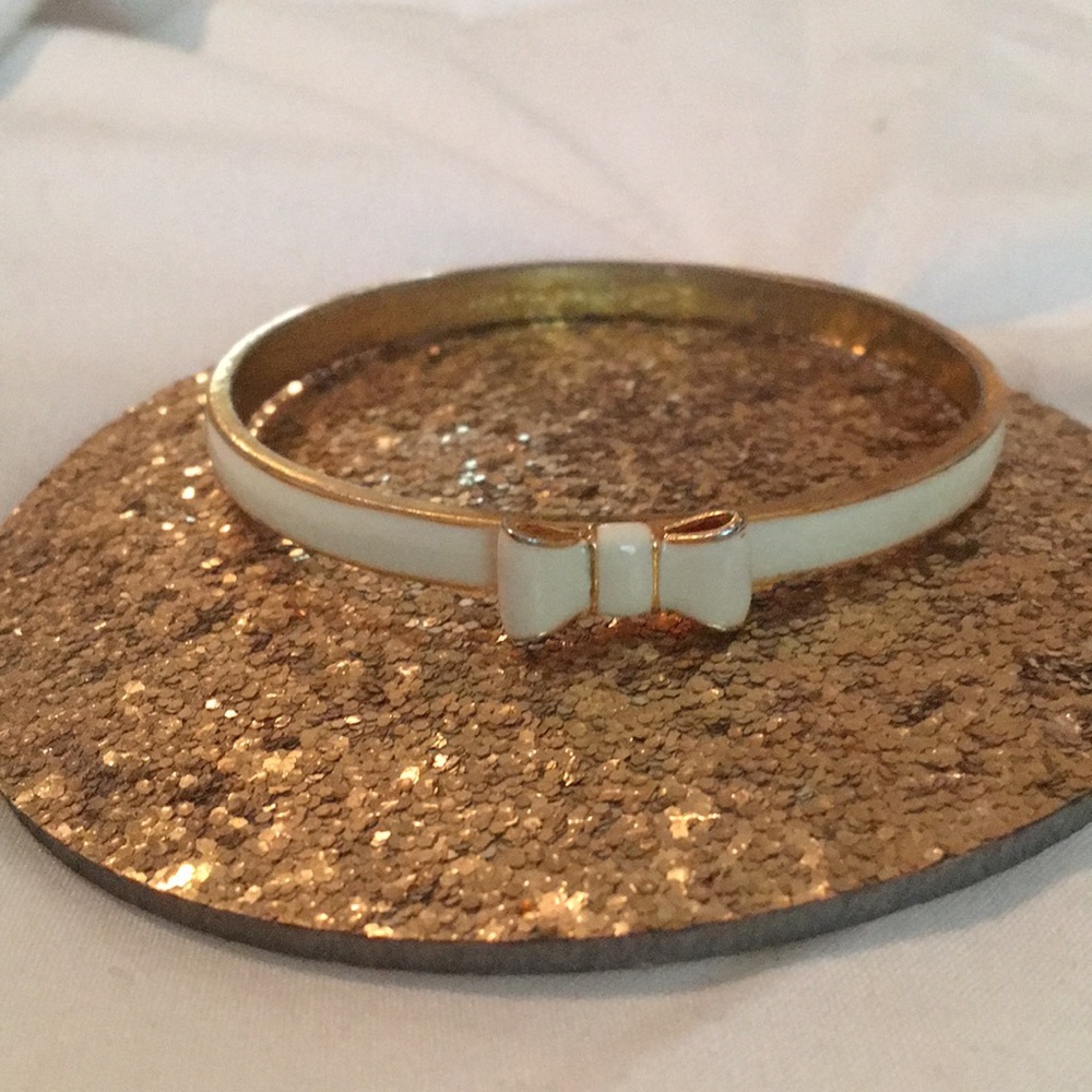 Kate Spade Take a Bow Bangle